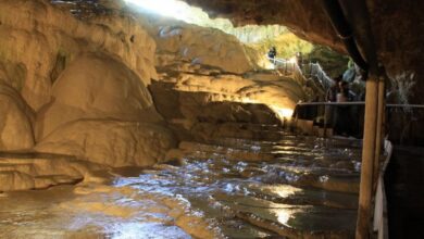 Berühmt für seine Travertine – Kaklik-Höhle in Denizli